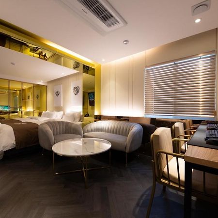 סיאול Hotel In Cafe Doksan מראה חיצוני תמונה