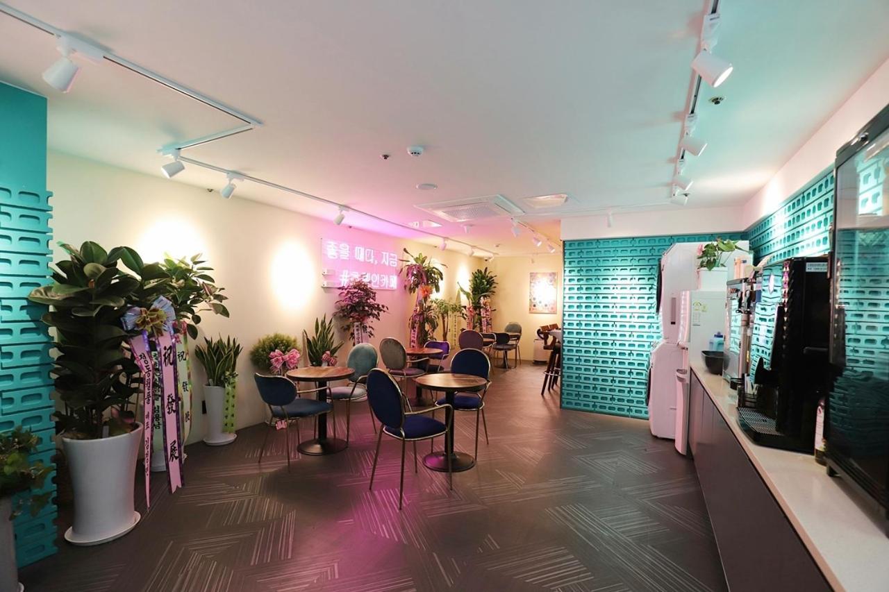סיאול Hotel In Cafe Doksan מראה חיצוני תמונה